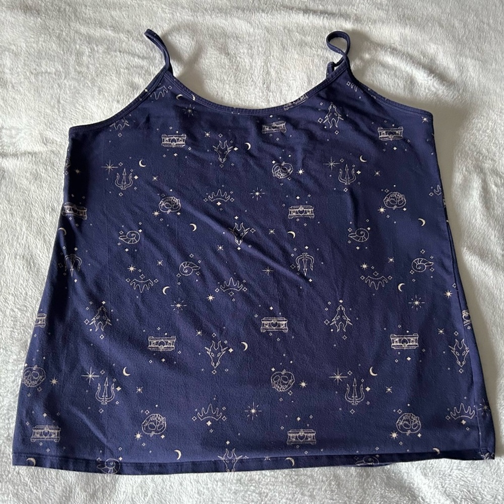 Foxy cami in Villain print